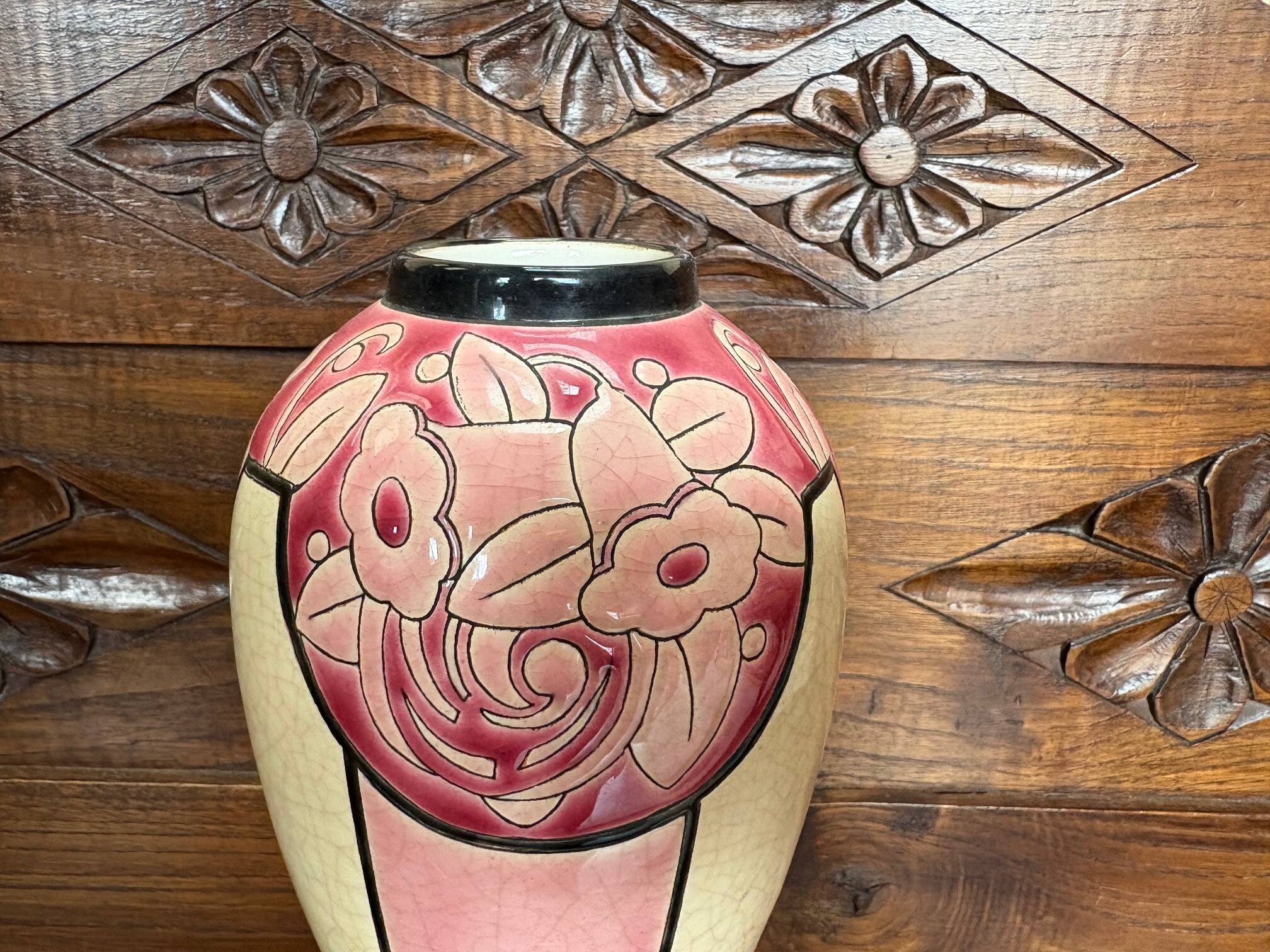 Vase Art Déco en faïence de Longwy, décor floral, 31 cm