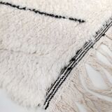 Moroccan Berber carpet Beni Ouarain ecru with black diamonds and engraved 310x200cm