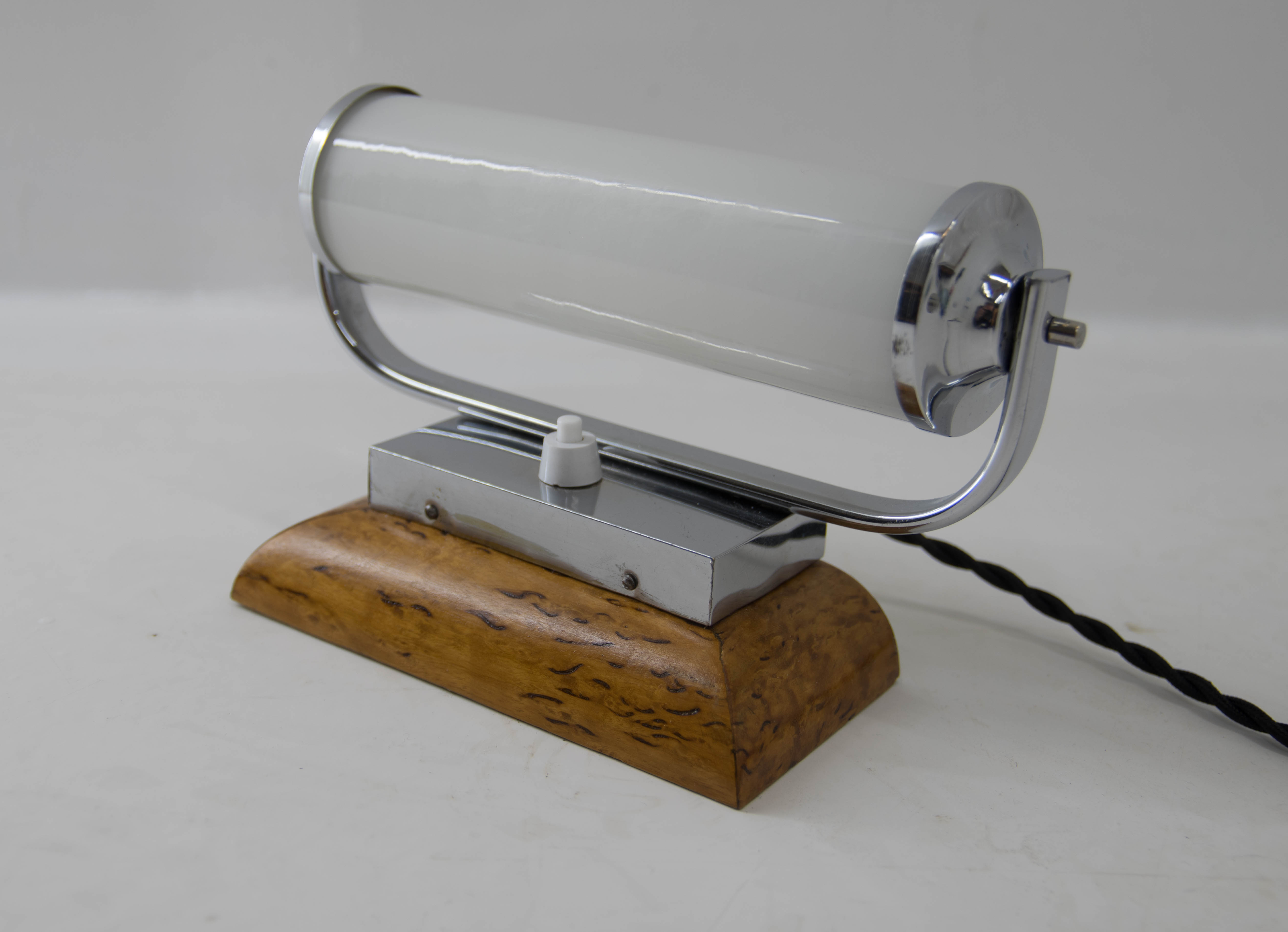 Bauhaus tubular table lamp, 1930s, restored