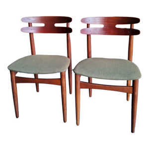 2 chaises scandinaves