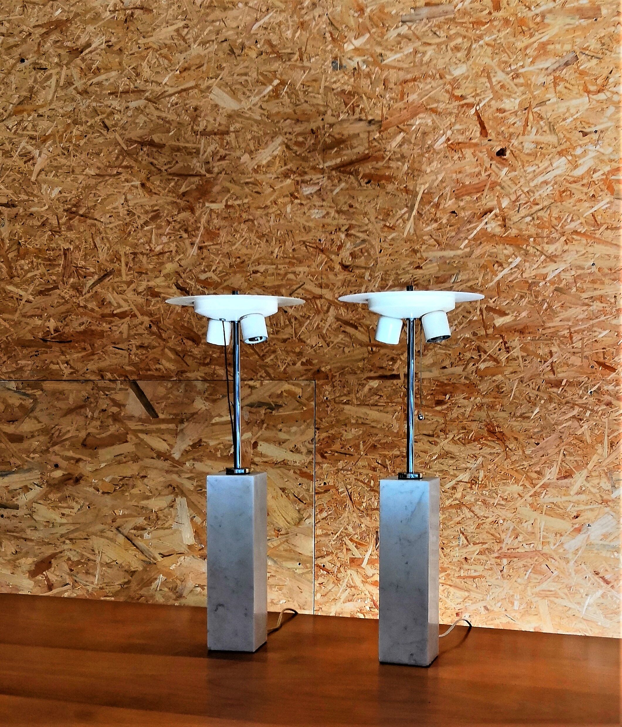 Florence Knoll lamps in square marble, Knoll International 1960