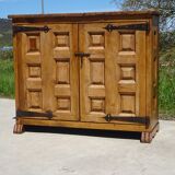 Petit et ancien buffet toscan