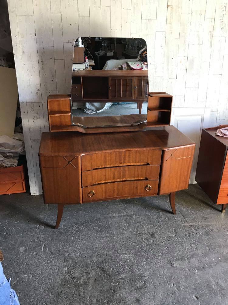 1950's Vintage Dressing table in very good condition