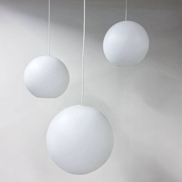 Lampe suspendu du milieu du siècle avec trois grands globes en verre opale par philips, années 1960