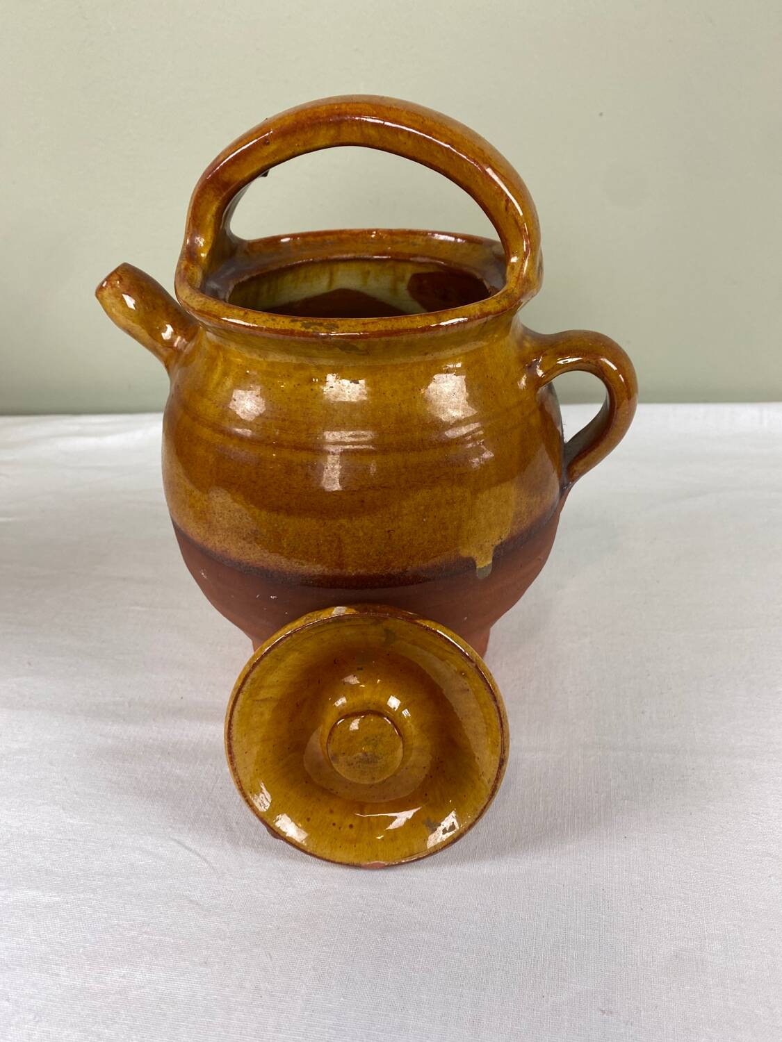 Ochre terracotta water bottle