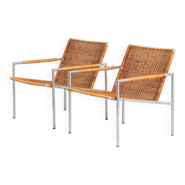 Early pair of modernist “SZ01” arm chairs by Martin Visser for Spectrum