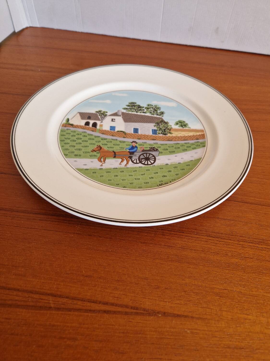 VILLEROY & BOCH Laplau dish, Naïf design - diameter 27 cm.