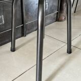 Height-adjustable tripod metal stool