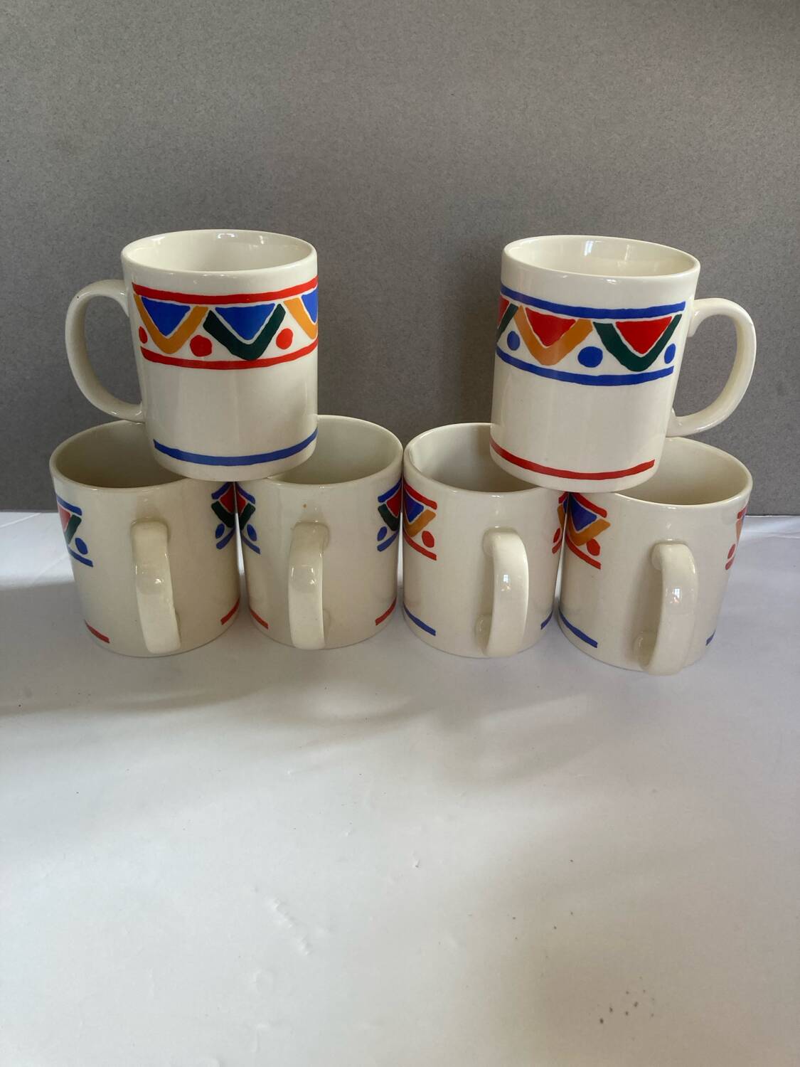 Set of 6 vintage mobile mugs