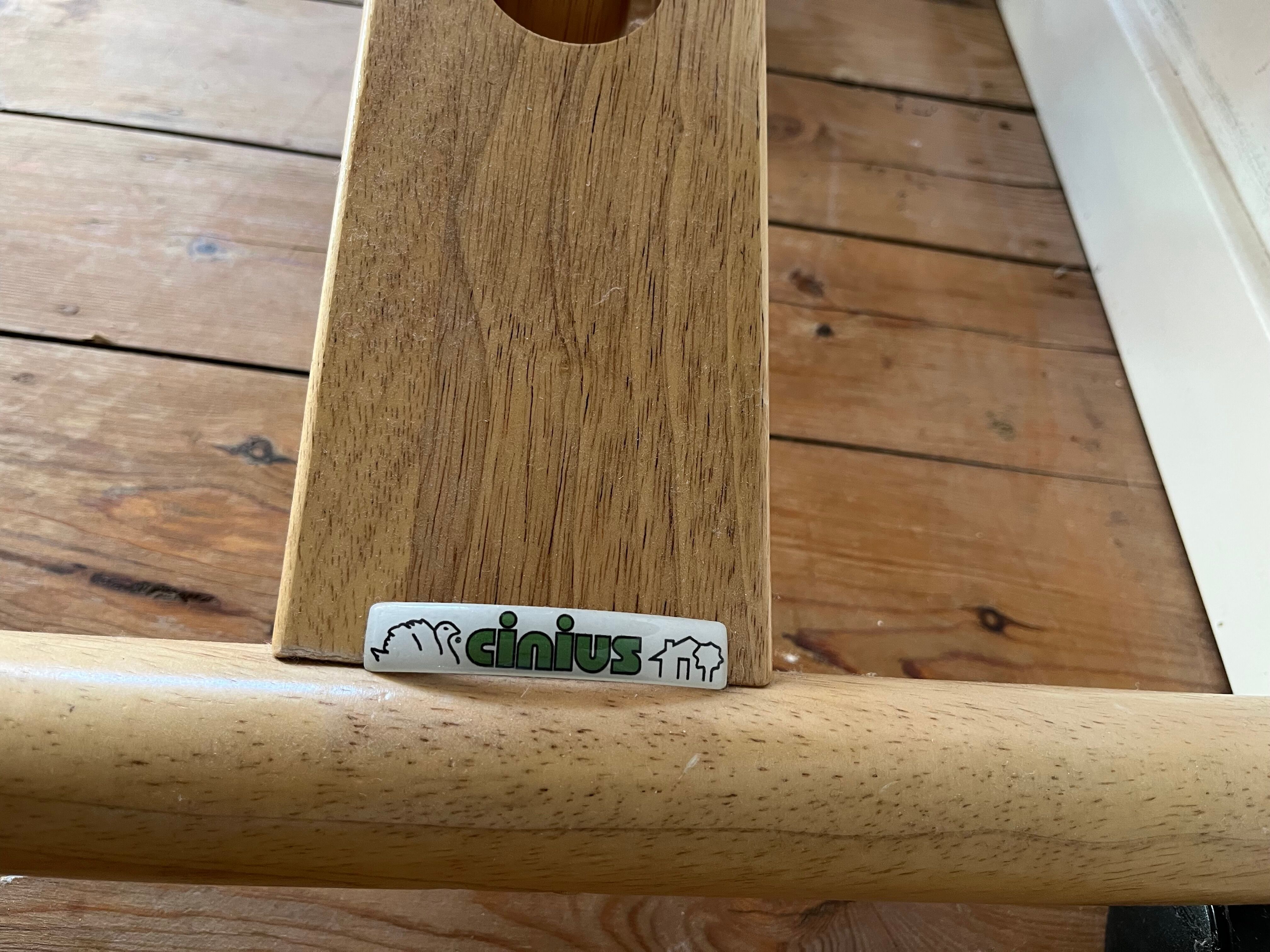 Cinius professional ergonomic kneeling chair with backrest