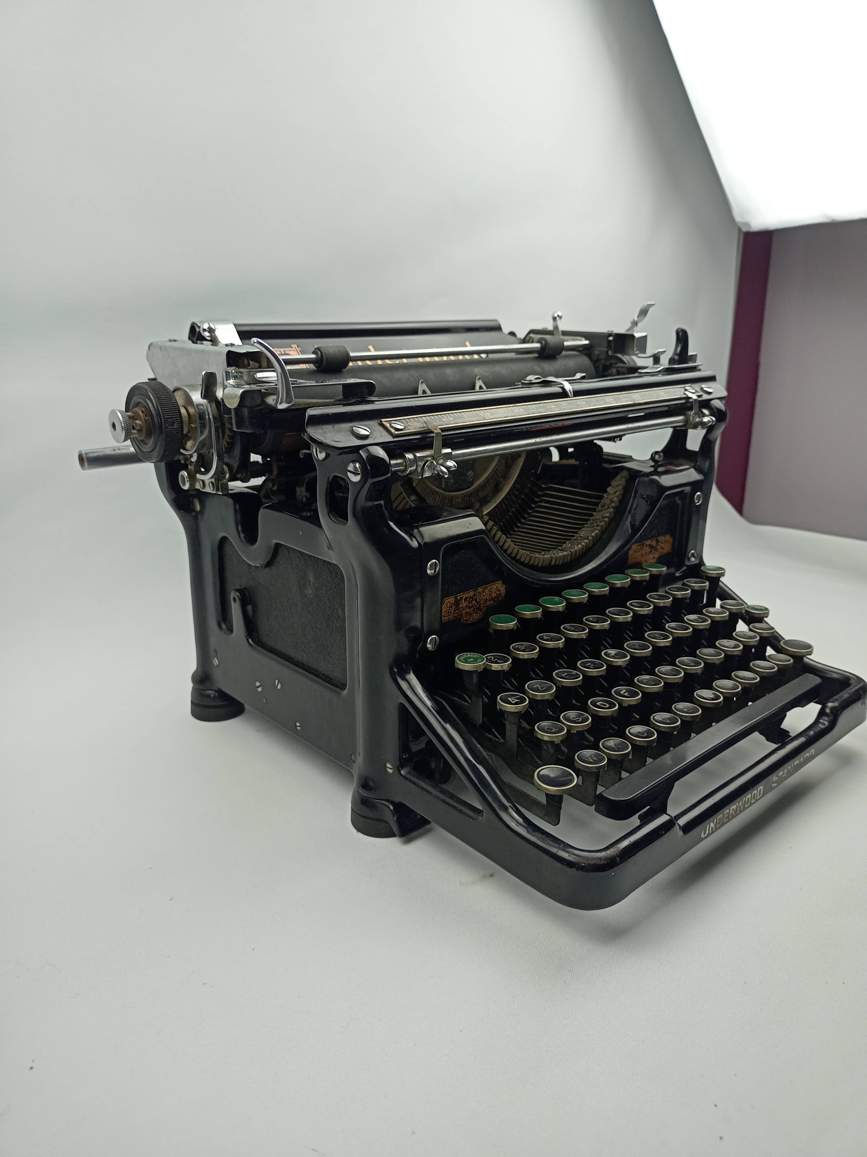 Underwood No. 5 of 1911 typewriter - Standard - Champion