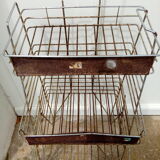 Grocery store display, trade shelf