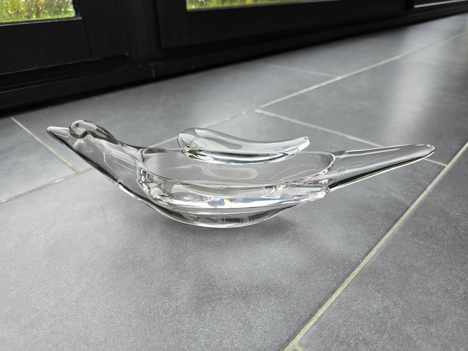 Plate, swallow bird ashtray in French glass from Vanne 1960.