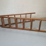 Retractable miller's ladder