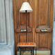 Lampadaire -table-porte revue en fer forgé