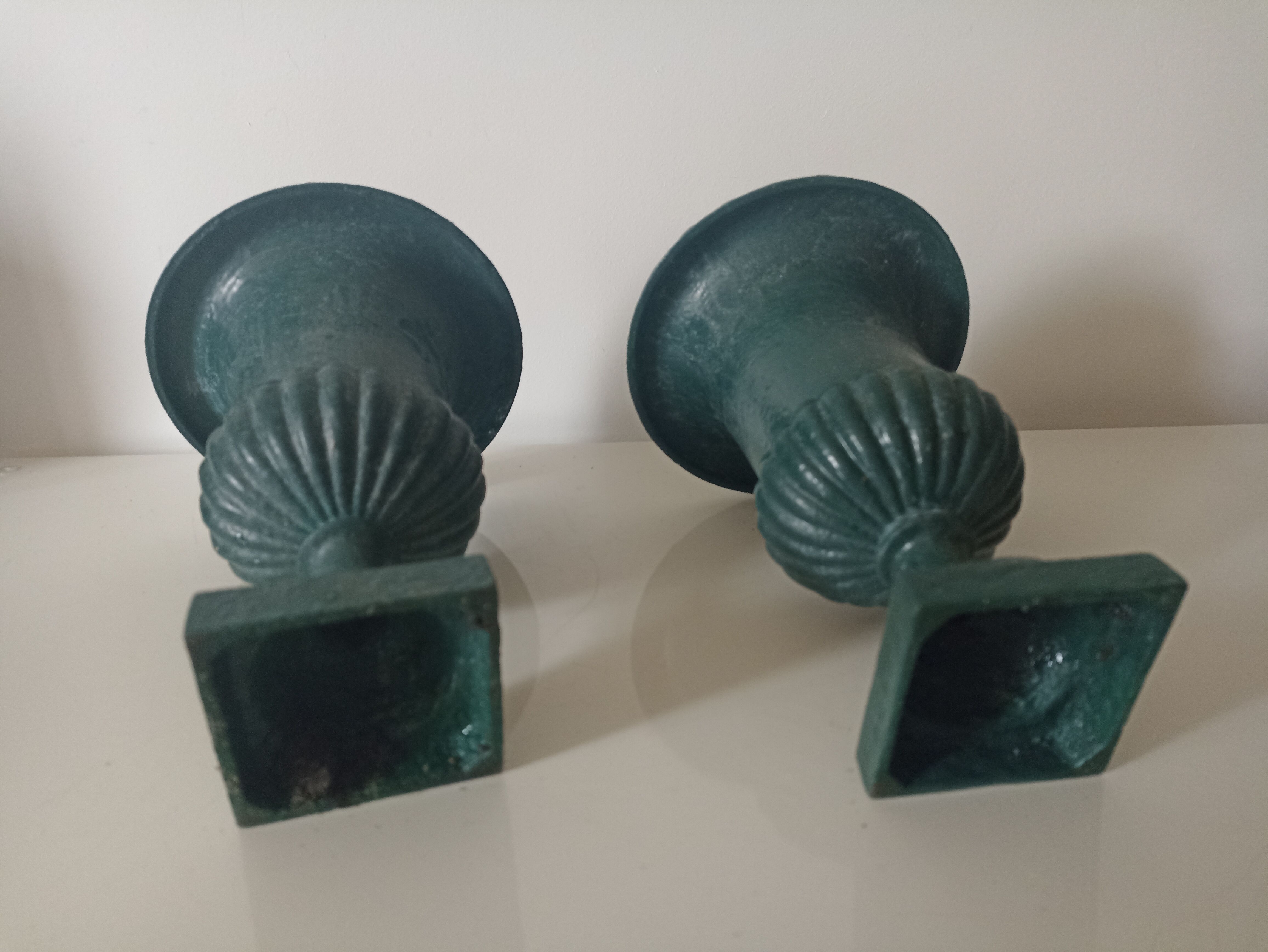 Paire de médicis verts 22,5 cm