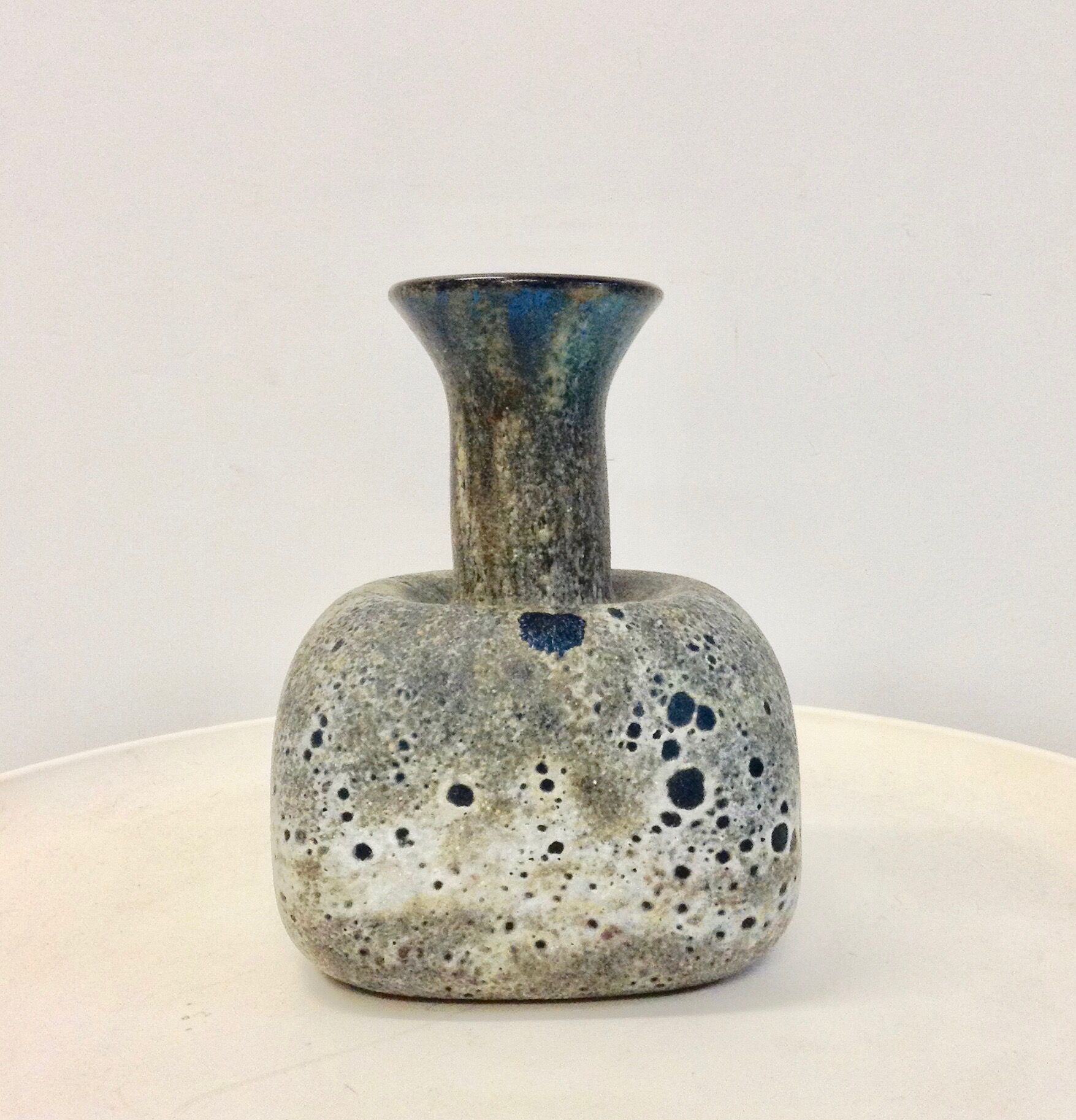 Glass vase