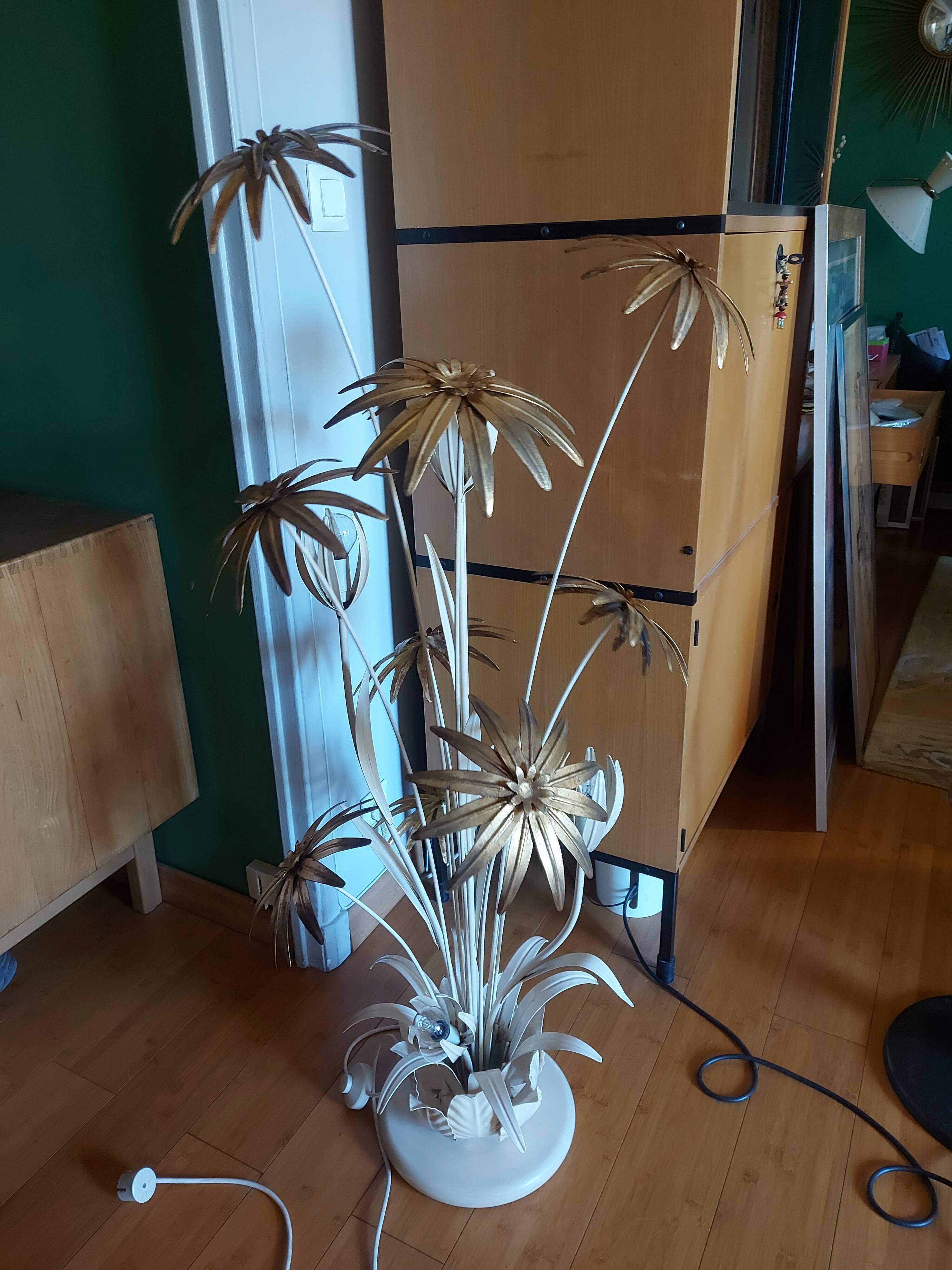 Flower floor lamp design 70'S , Hans Kögl