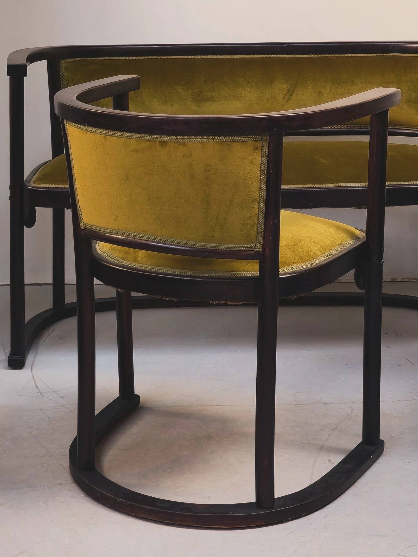 Hoffmann living room set