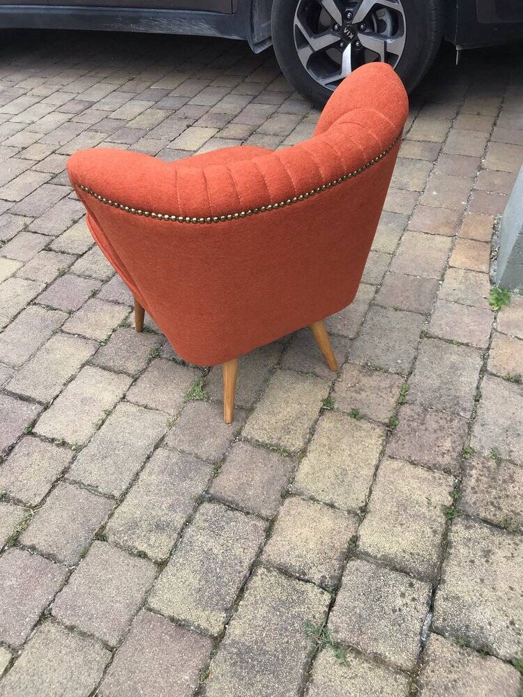 Set of 2 purple cocktail chairs in solid beech, Mid-Century style from the 1960s.