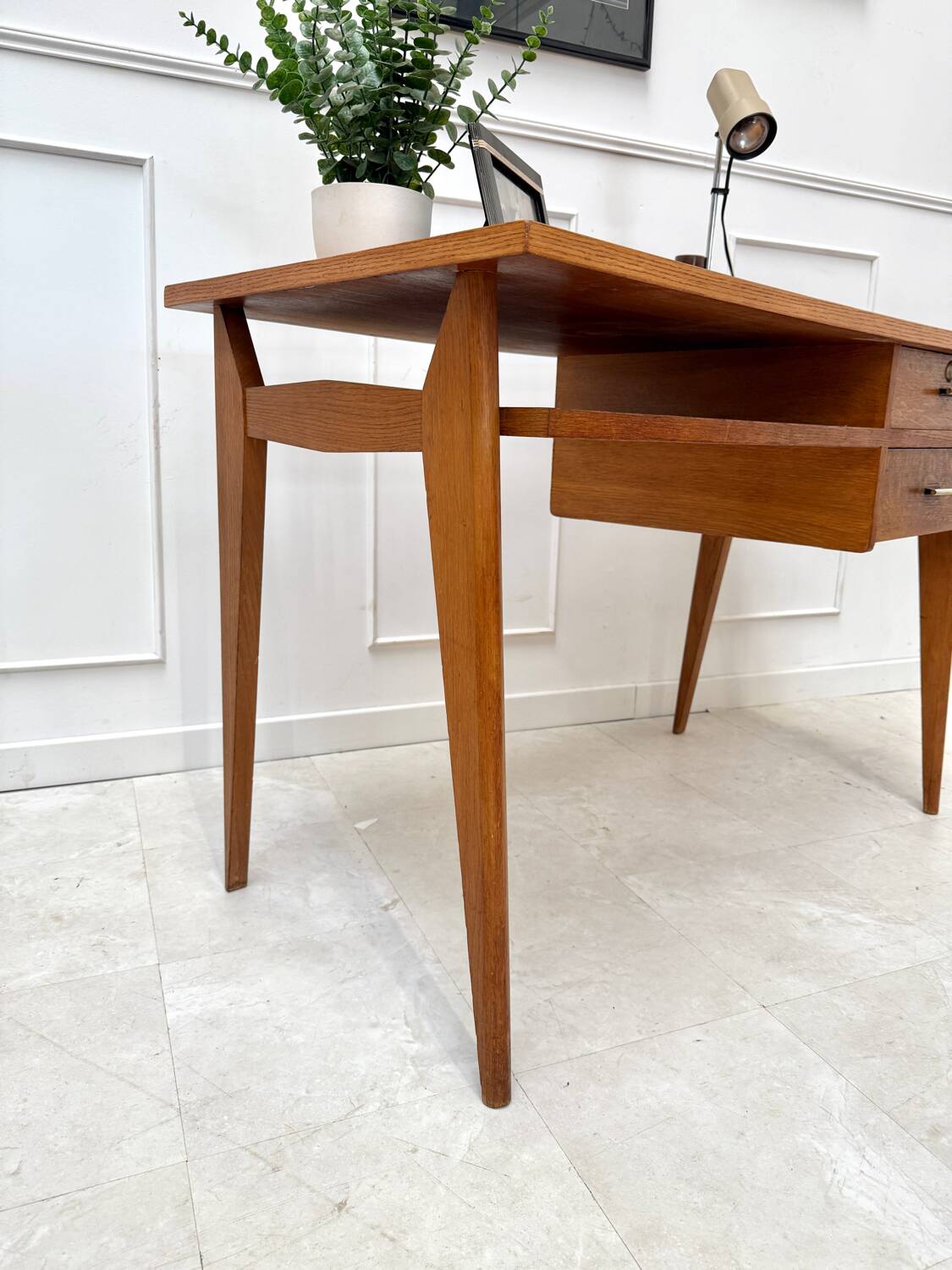 Desk with compass legs
