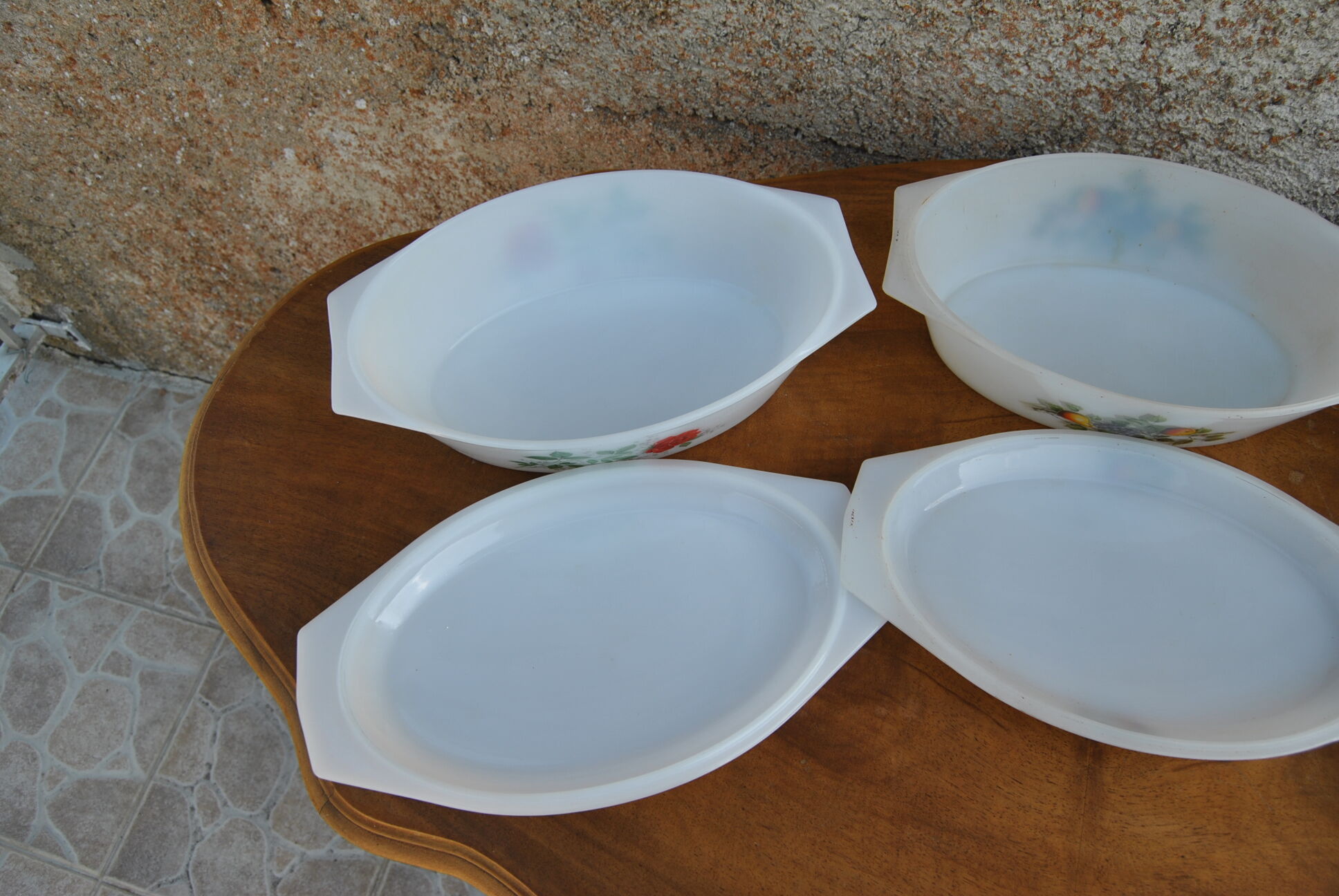 Oval dishes various models - arcopal - 70s - authentic vintage