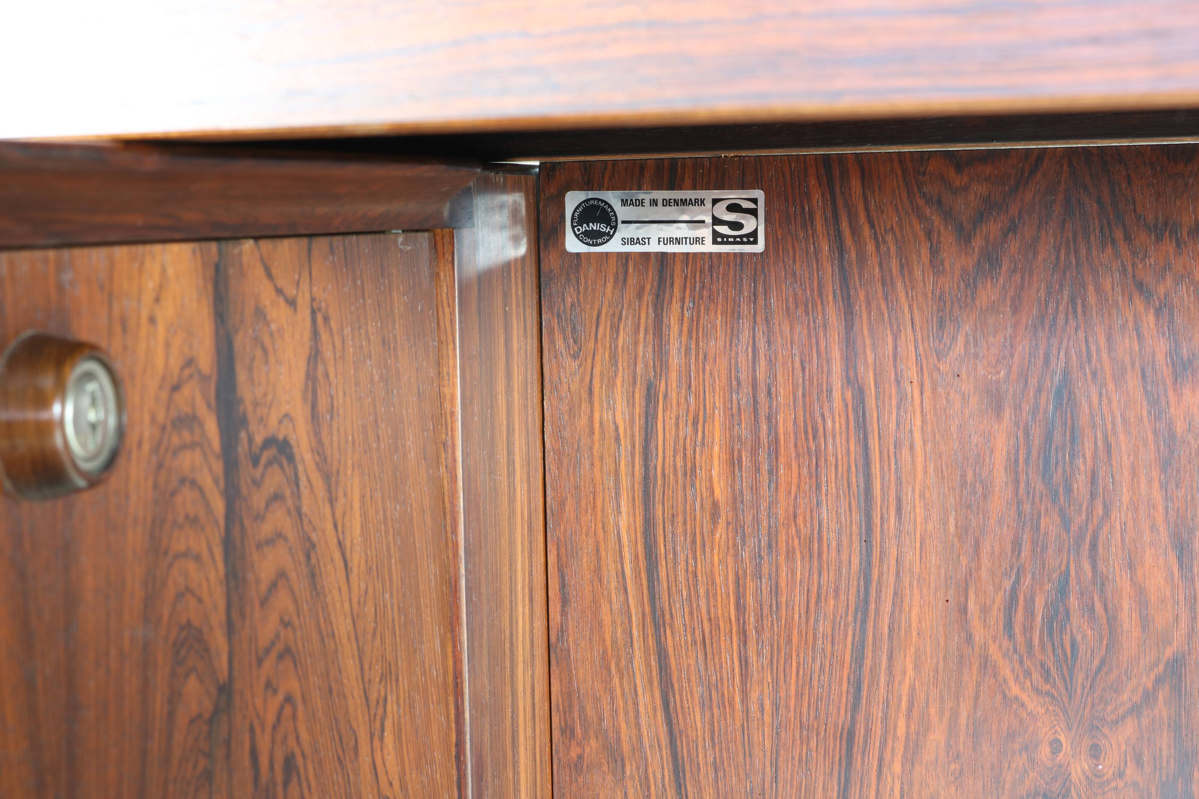 Bureau en palissandre par Arne Vodder pour Sibast Danemark