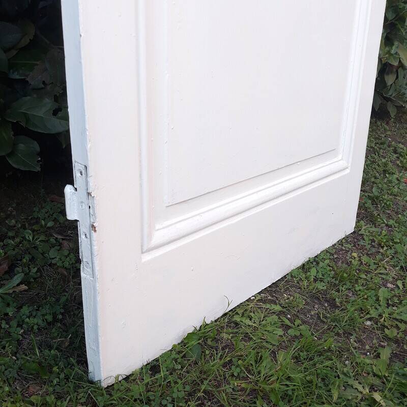Communication door H219.5xL80cm, old panelled and moulded.