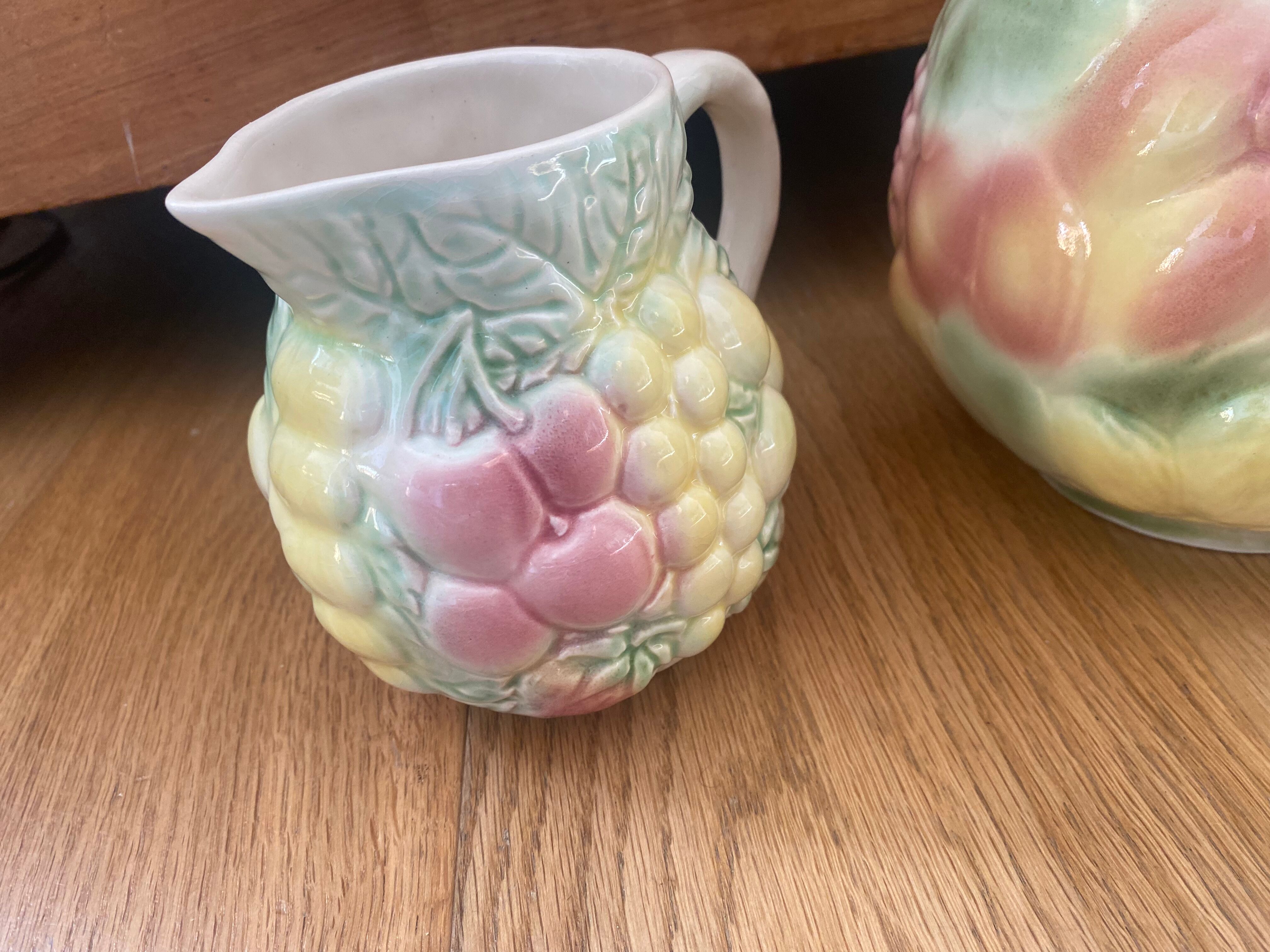 Broc carafe and small pitcher Salins slurry fruit