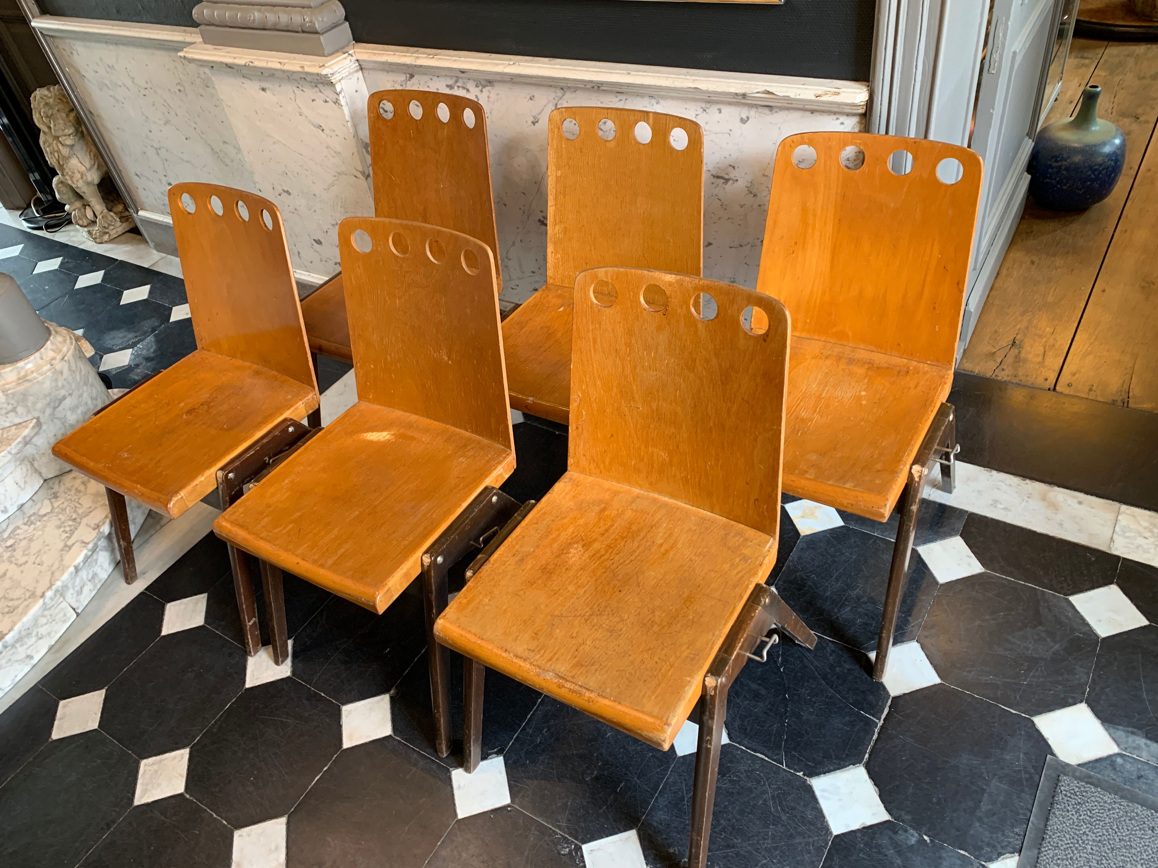Series of 6 stackable industrial chairs, Roland Rainer for Emil & Alfred Pollak, ca 1950