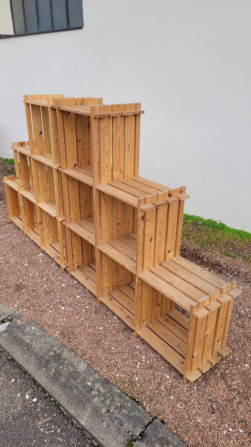 Pair of vintage pine "staircase" bookcase shelves - 1970s