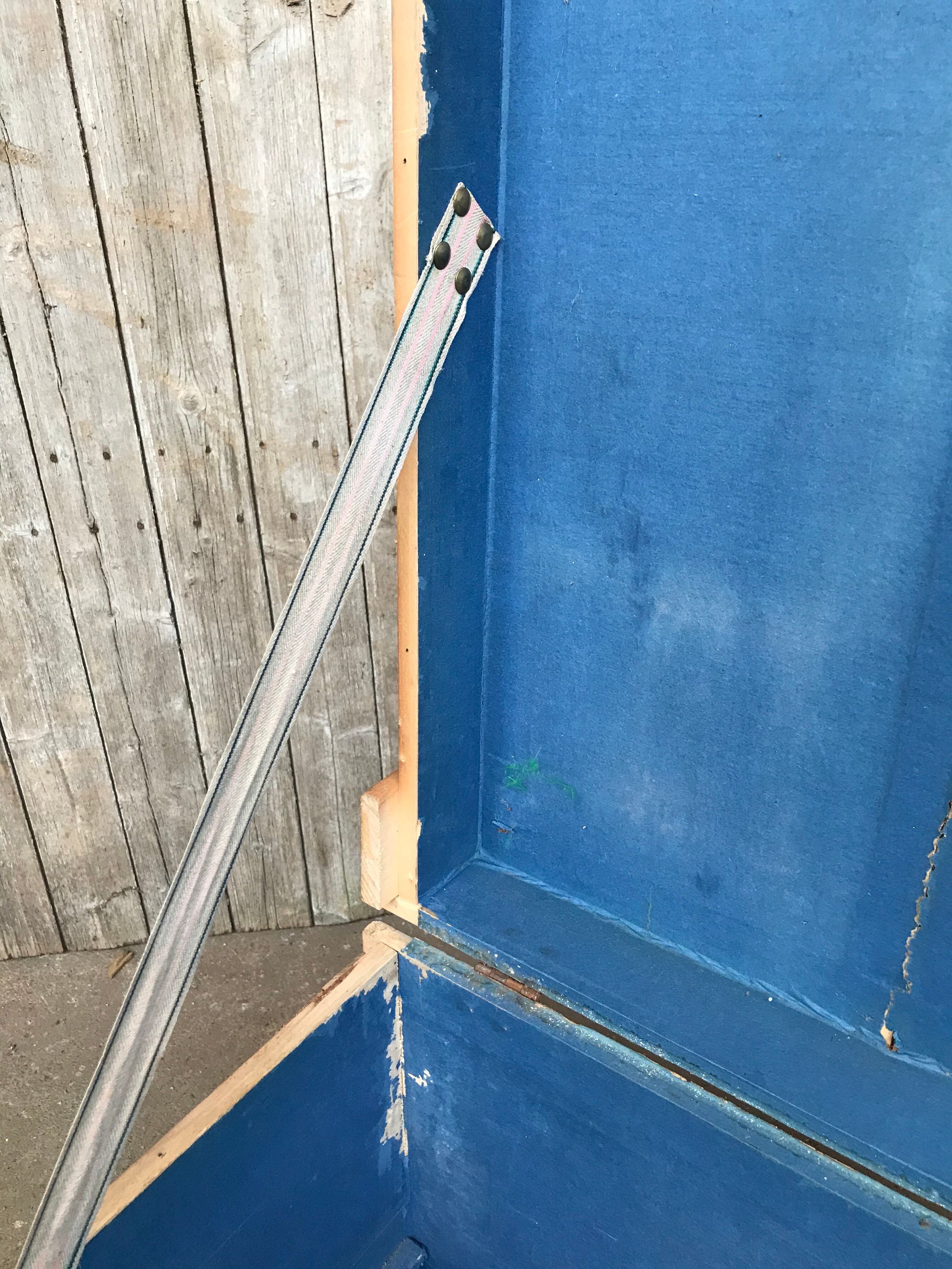 Louis Carré travel trunk