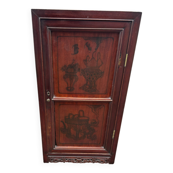 Petit meuble à une porte , indonésien