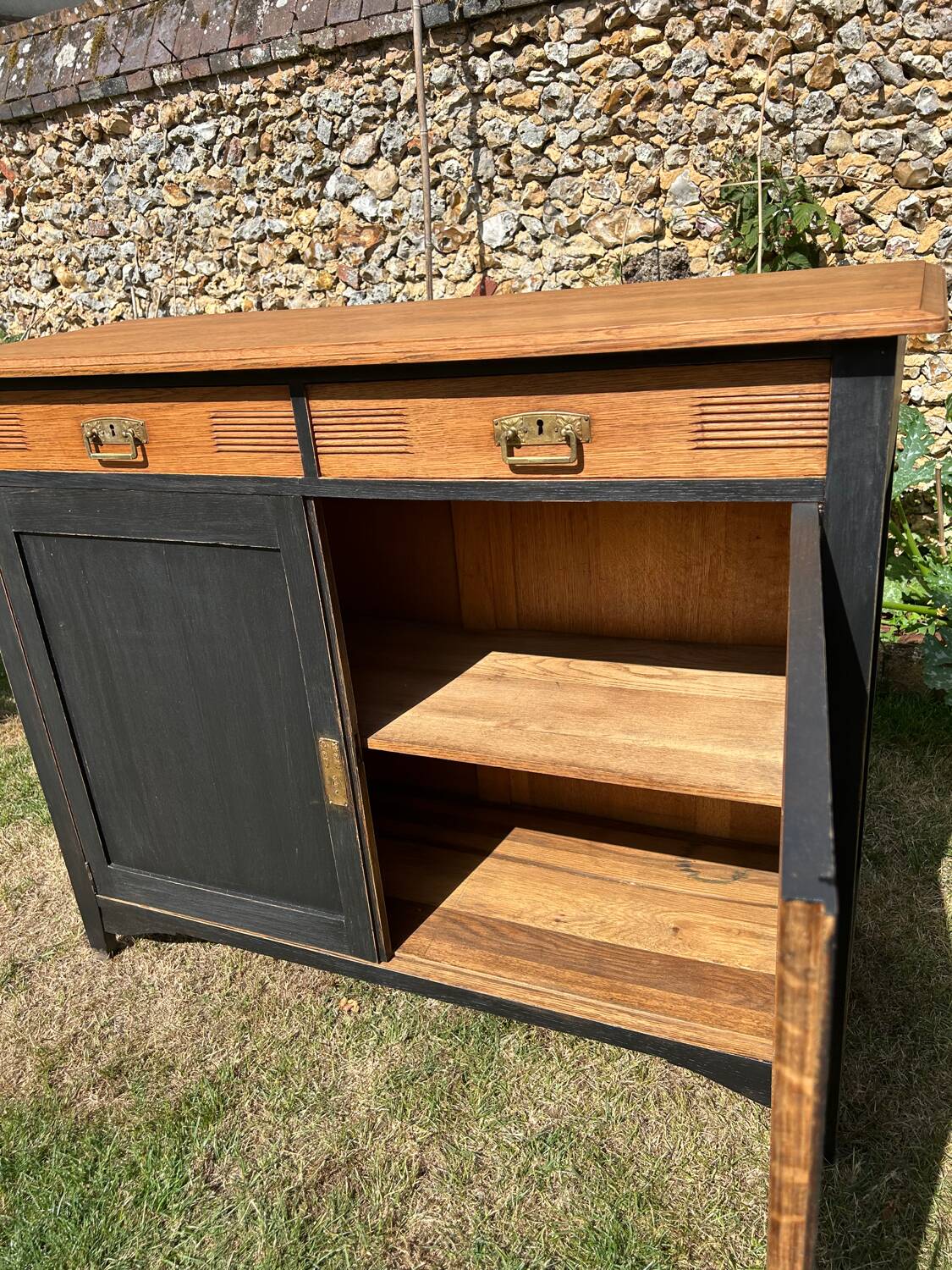 Large vintage Parisian sideboard from the 1930s