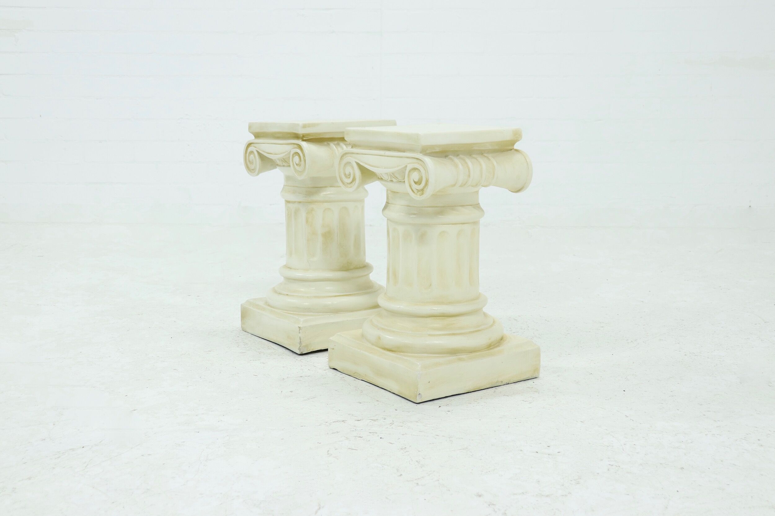 Neo classical plaster pedestal plant table 1980s
