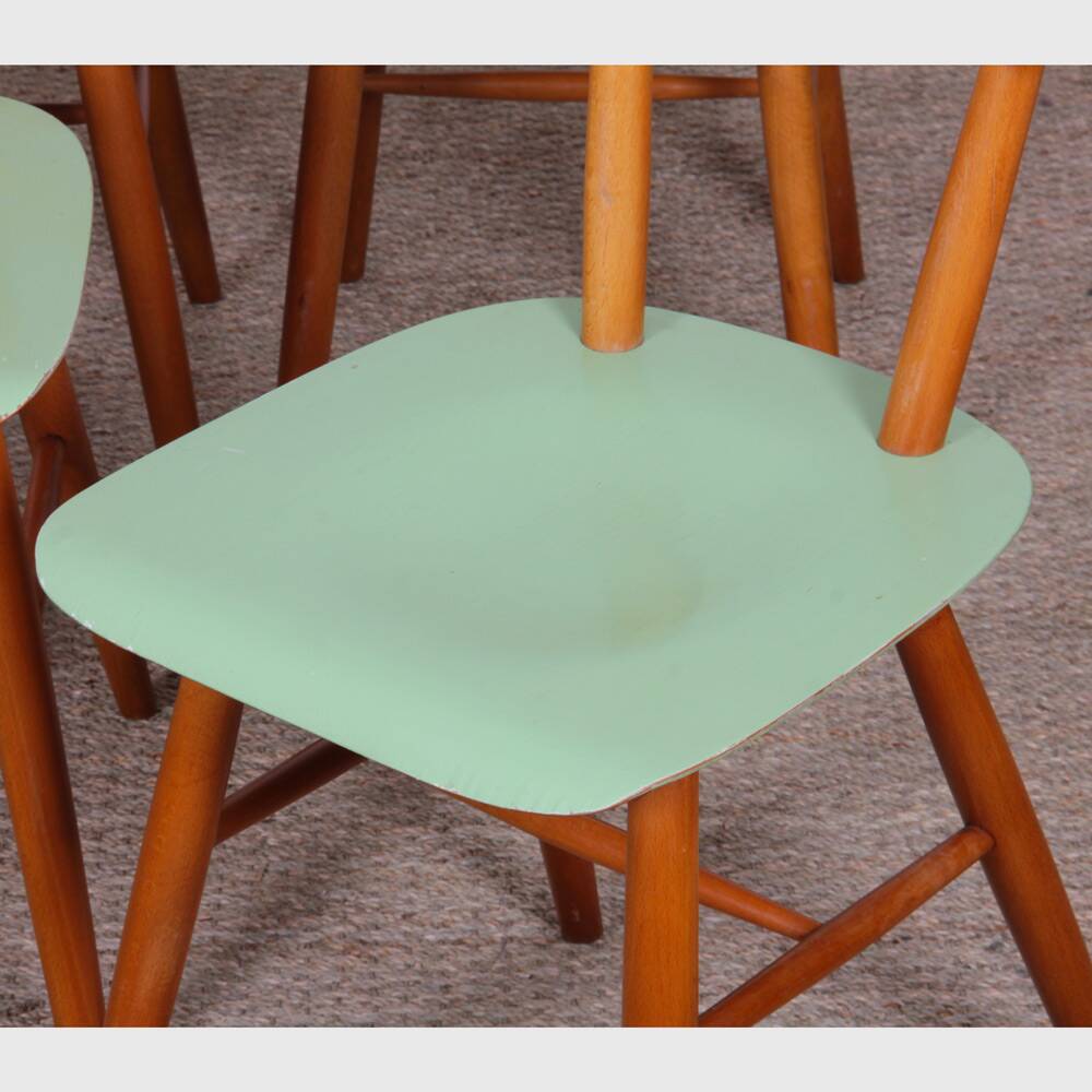 Suite de 4 chaises vintage en bois, éditées par Ton, 1960