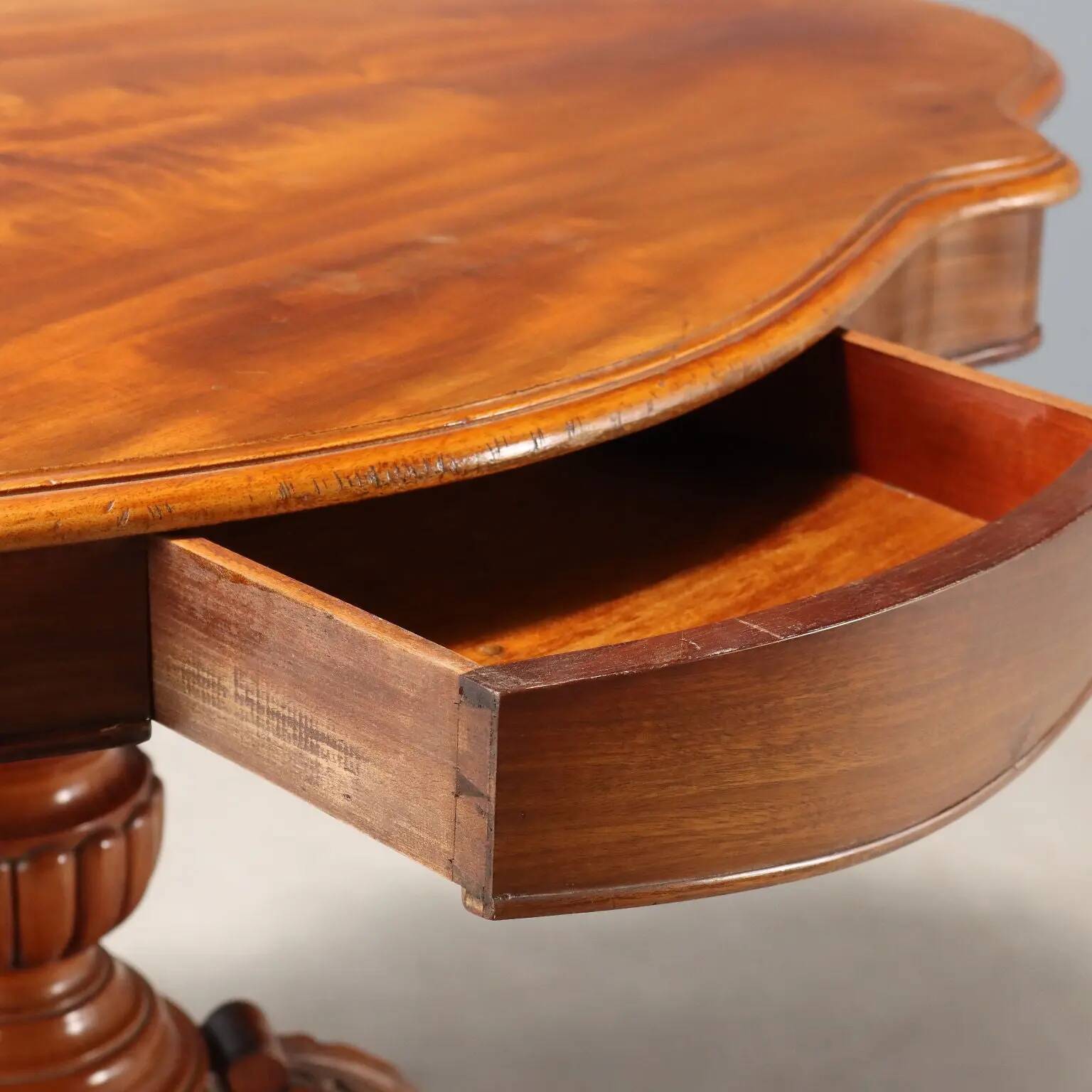 Antique mahogany coffee table, Italy, mid-19th century.