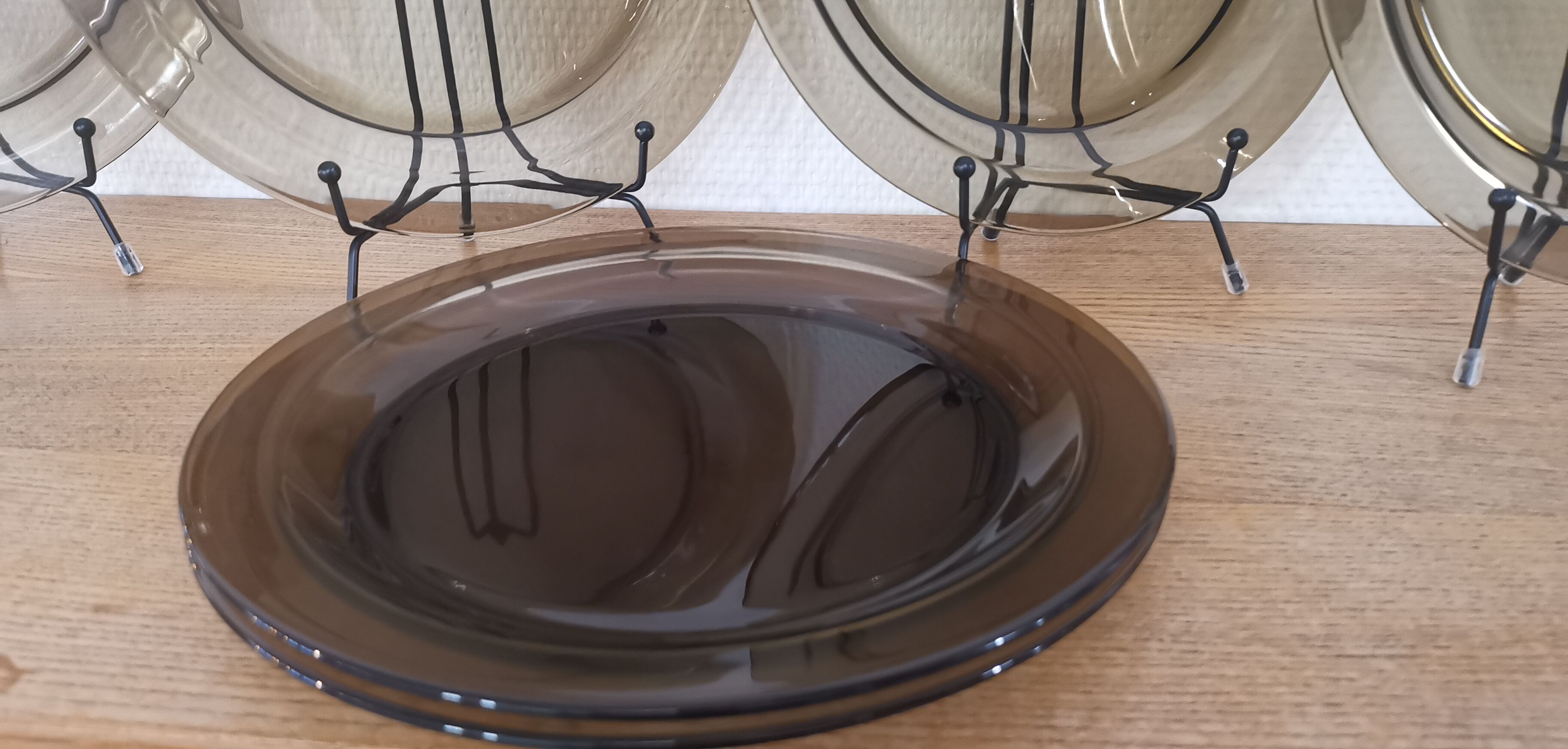 Set of 6 flat plates in smoked brown glass Vereco 70'S Vintage