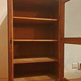 Pantry cabinet