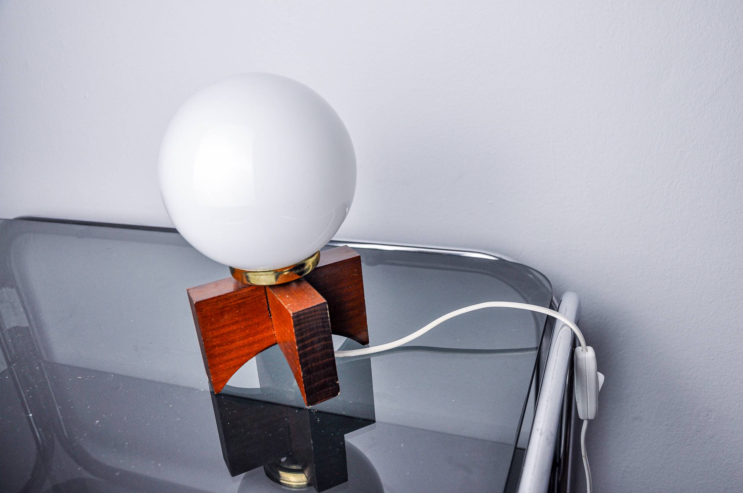 Pine table lamp and opaline globe, popular art, Spain, 1970