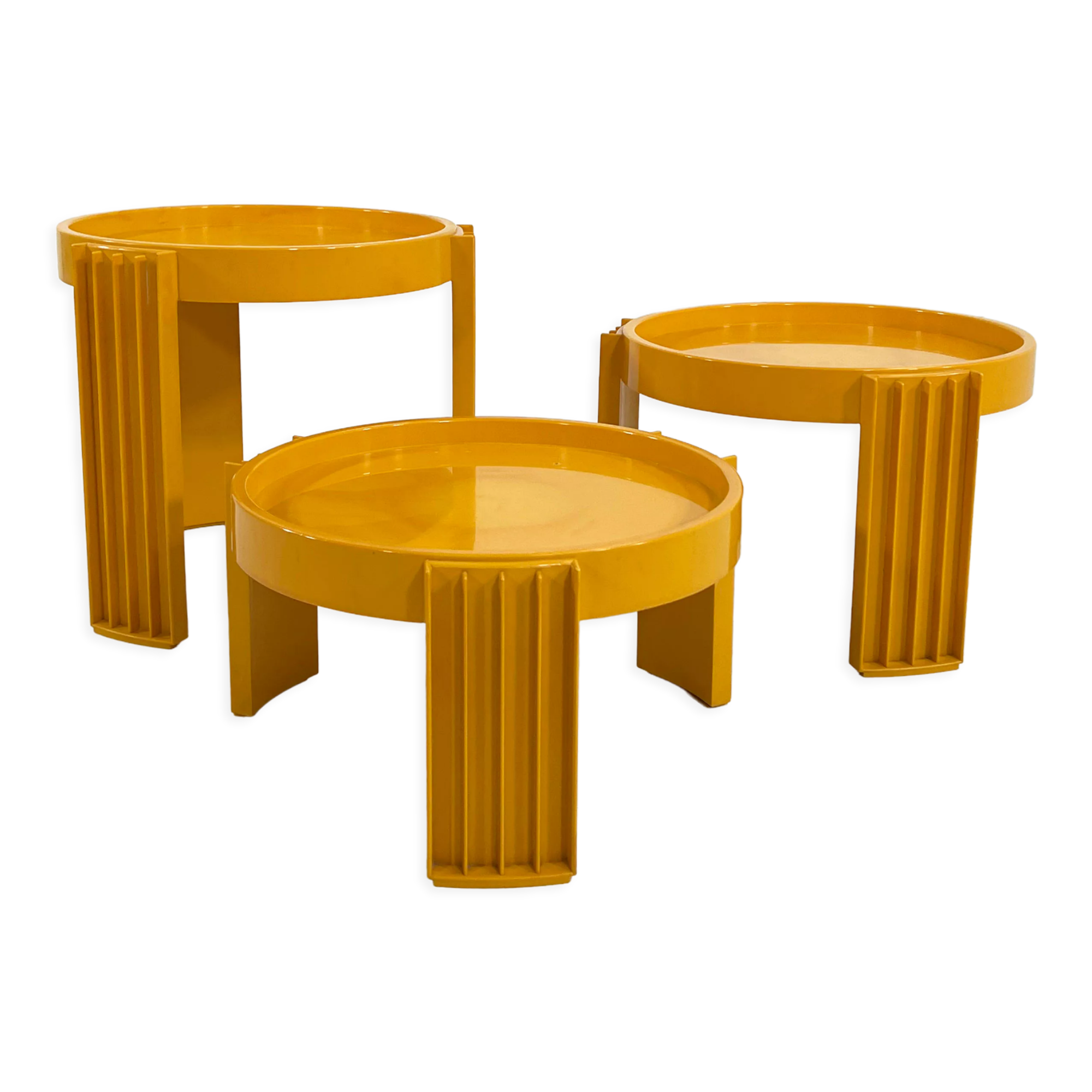 Set of 3 yellow Marema nesting tables by Gianfranco Frattini for Cassina, 1960