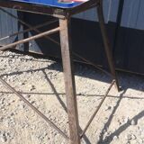 Industrial enamelled plate table