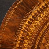 Elegant 20th century Sorrento table