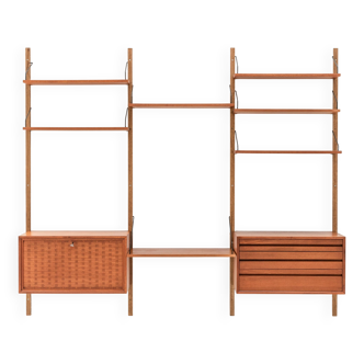 3-Bay wall unit by Poul Cadovius