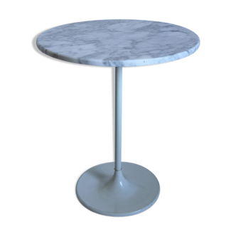 Table d'appoint pied tulip et plateau marbre