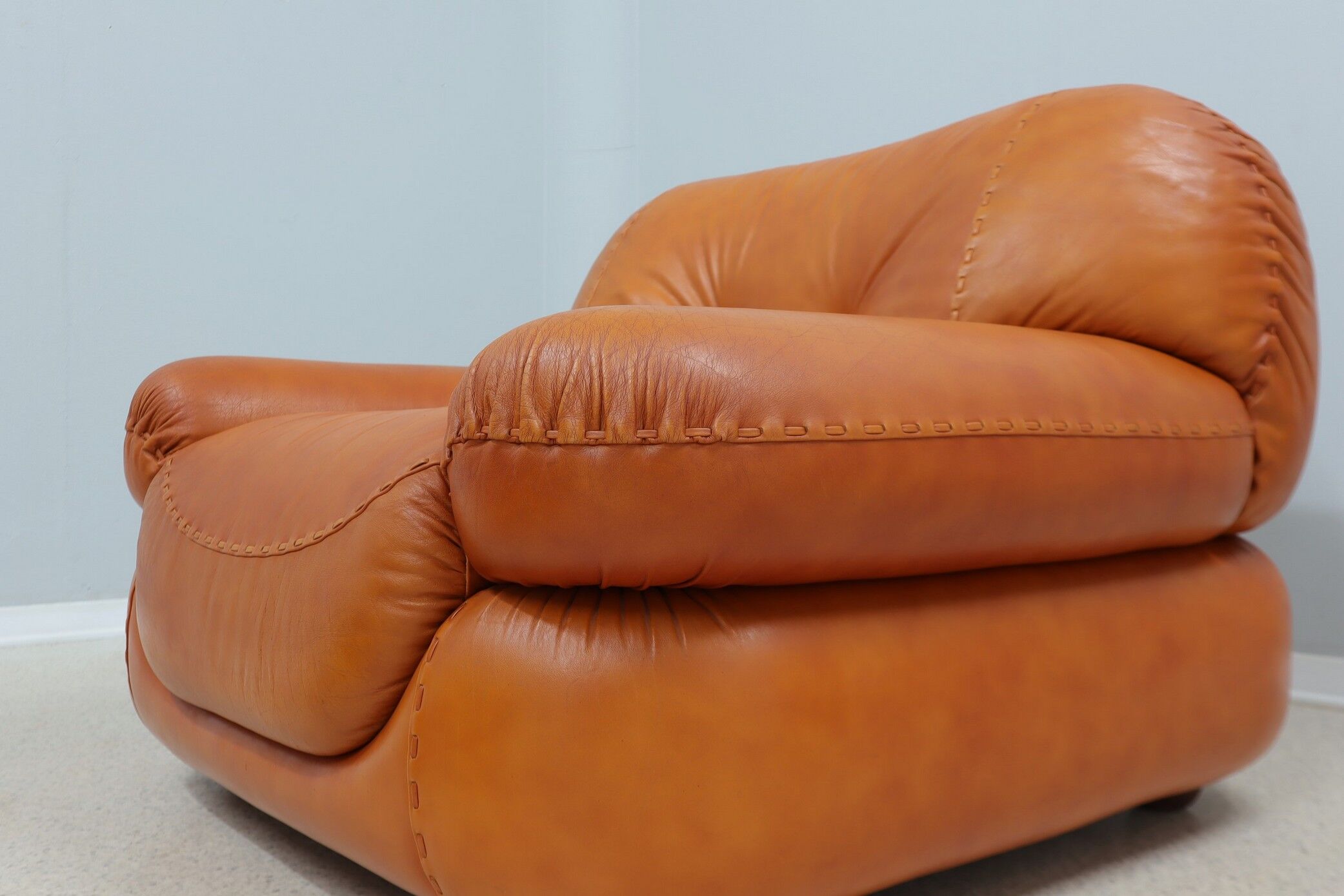 Fauteuils en cuir de cognac Sapporo 1970s