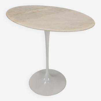 Oval Marble Side Table by Eero Saarinen for Knoll