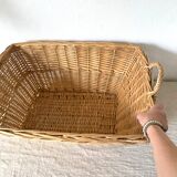 Wicker laundry rack