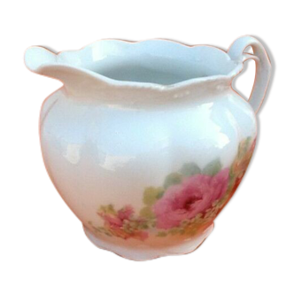Pot à lait  Porcelaine blanche à décor floral (roses)