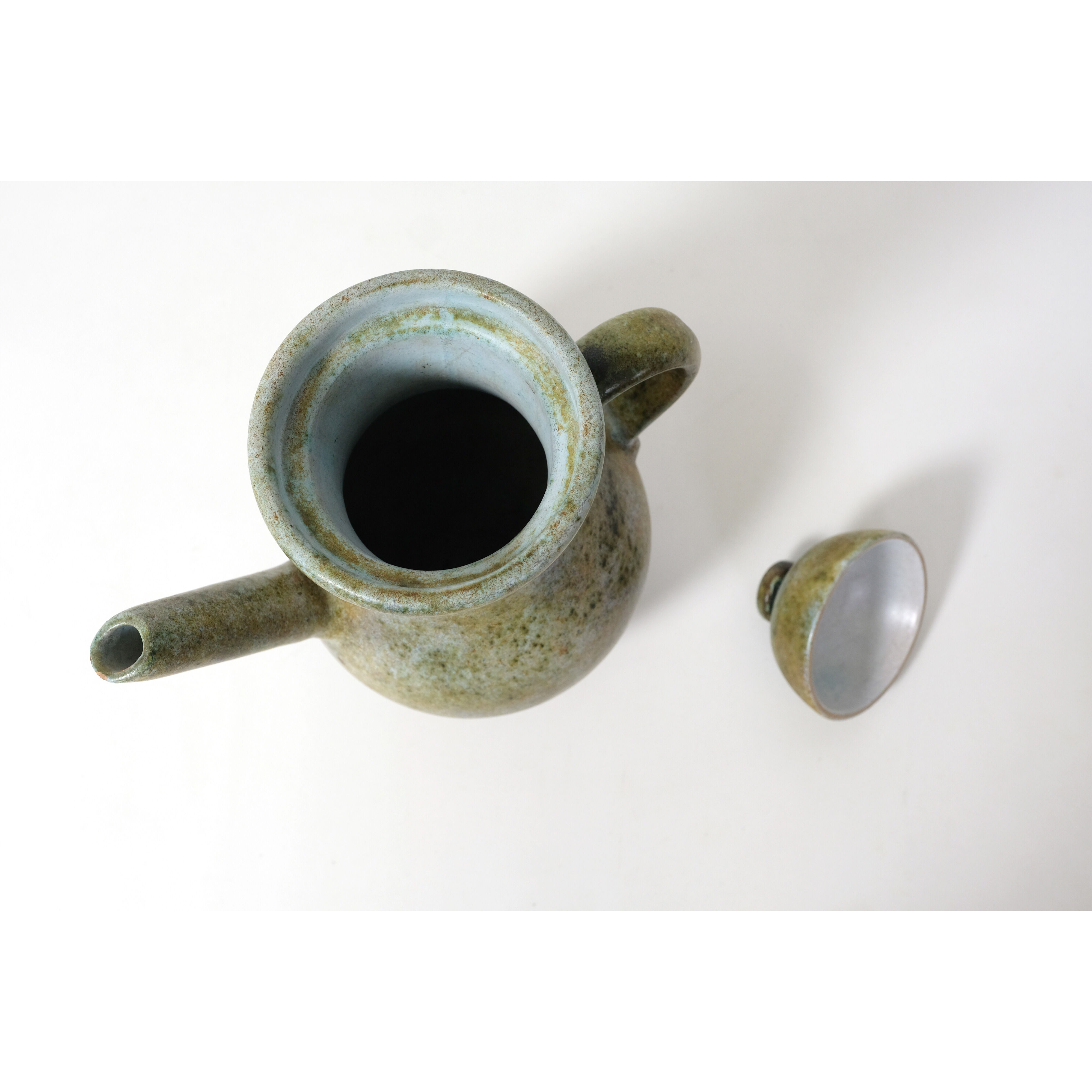 La Grange aux Potiers, ceramic pourer with green cover, 35 cm